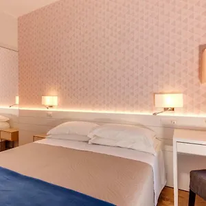 Kiss Hotel Riccione